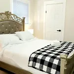 41,Pasadena Charming House Prime Location King Bed !